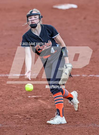Thumbnail 1 in Clear Creek-Amana vs Prairie (Varsity Classic) photogallery.