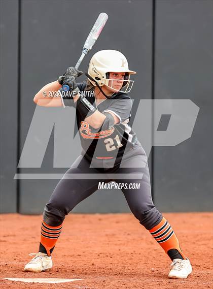 Thumbnail 1 in Clear Creek-Amana vs Prairie (Varsity Classic) photogallery.