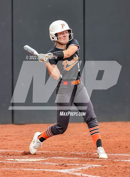 Thumbnail 3 in Clear Creek-Amana vs Prairie (Varsity Classic) photogallery.