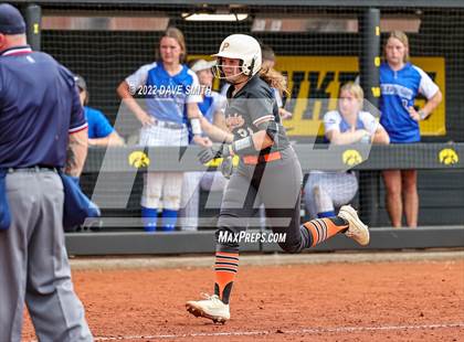Thumbnail 2 in Clear Creek-Amana vs Prairie (Varsity Classic) photogallery.