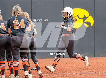 Thumbnail 1 in Clear Creek-Amana vs Prairie (Varsity Classic) photogallery.
