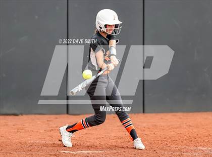 Thumbnail 2 in Clear Creek-Amana vs Prairie (Varsity Classic) photogallery.