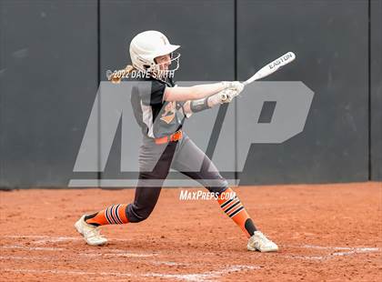 Thumbnail 2 in Clear Creek-Amana vs Prairie (Varsity Classic) photogallery.