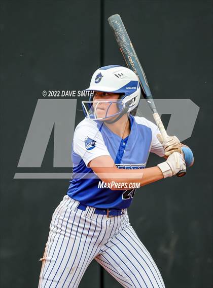 Thumbnail 3 in Clear Creek-Amana vs Prairie (Varsity Classic) photogallery.