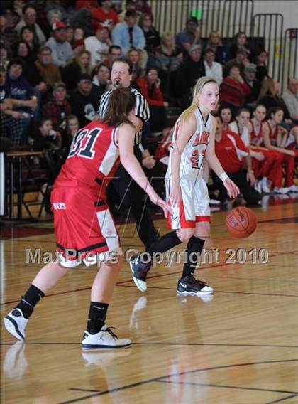 Thumbnail 1 in Prentice vs Owen-Withee (WIAA D4 Sectional Semifinal)  photogallery.