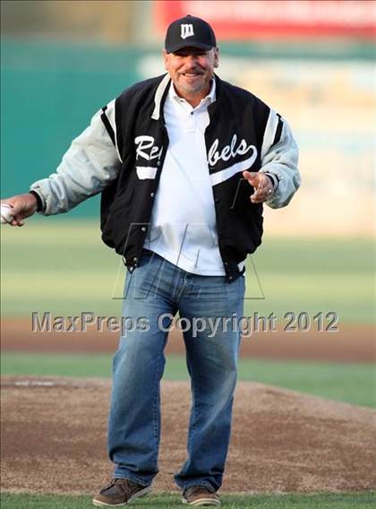 Thumbnail 2 in Yucaipa @ Miller (County Clash) photogallery.