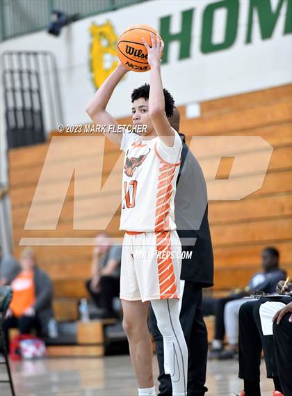 Thumbnail 3 in Spruce Creek vs Eustis (Gus Gibbs Holiday Tournament) photogallery.