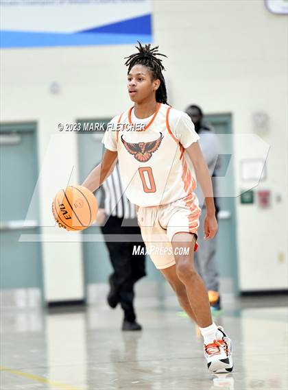 Thumbnail 3 in Spruce Creek vs Eustis (Gus Gibbs Holiday Tournament) photogallery.