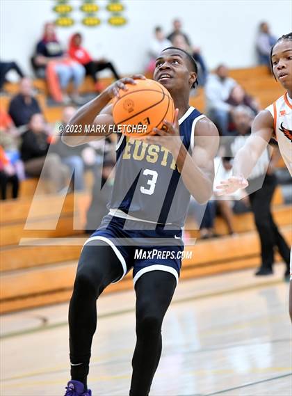 Thumbnail 3 in Spruce Creek vs Eustis (Gus Gibbs Holiday Tournament) photogallery.