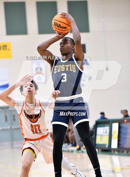 Thumbnail 2 in Spruce Creek vs Eustis (Gus Gibbs Holiday Tournament) photogallery.