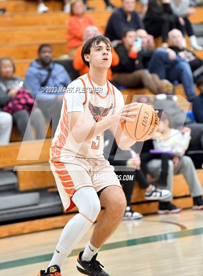 Thumbnail 3 in Spruce Creek vs Eustis (Gus Gibbs Holiday Tournament) photogallery.