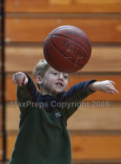 Thumbnail 3 in Notre Dame Catholic @ Immaculate photogallery.