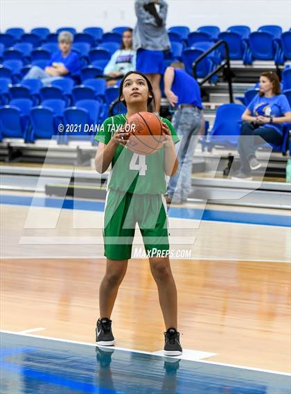 Thumbnail 2 in Morgan @ Huckabay photogallery.
