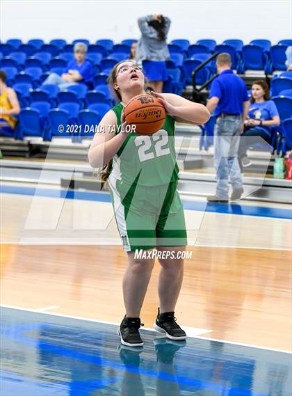 Thumbnail 1 in Morgan @ Huckabay photogallery.