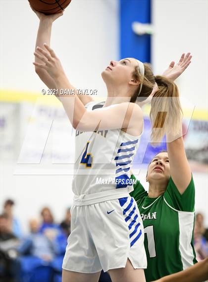 Thumbnail 3 in Morgan @ Huckabay photogallery.