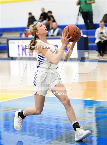 Thumbnail 1 in Morgan @ Huckabay photogallery.