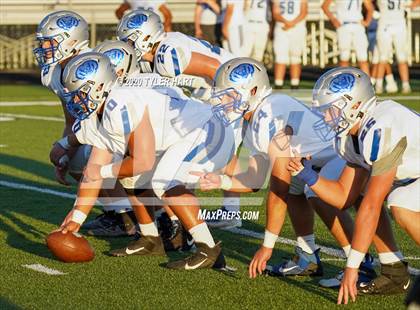 Thumbnail 2 in Hamilton Southeastern @ Avon photogallery.