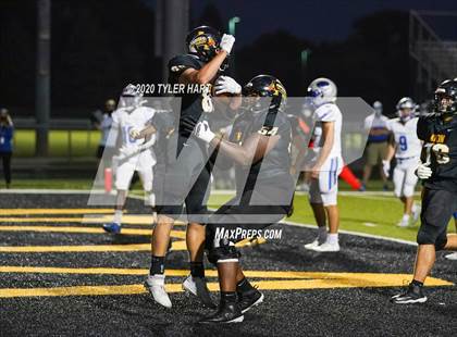 Thumbnail 3 in Hamilton Southeastern @ Avon photogallery.