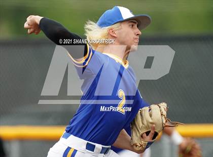 Thumbnail 2 in Corsicana vs. Ennis (UIL 5A Quarterfinal) photogallery.