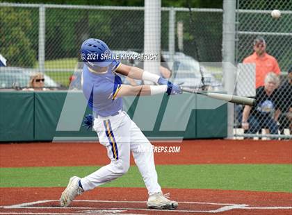 Thumbnail 2 in Corsicana vs. Ennis (UIL 5A Quarterfinal) photogallery.