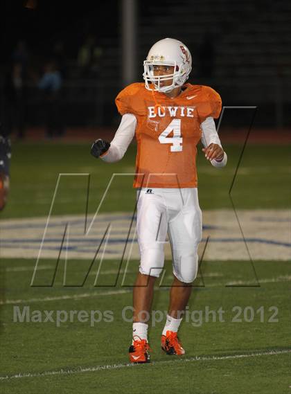 Thumbnail 1 in Lamar @ Bowie photogallery.