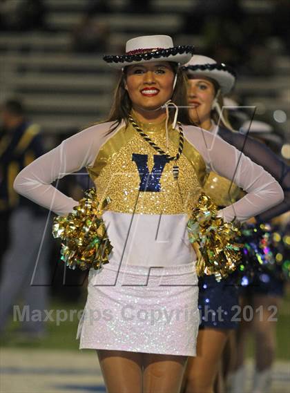 Thumbnail 1 in Lamar @ Bowie photogallery.
