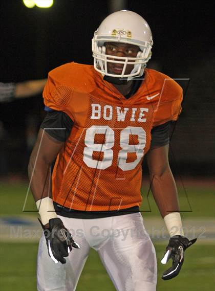 Thumbnail 2 in Lamar @ Bowie photogallery.