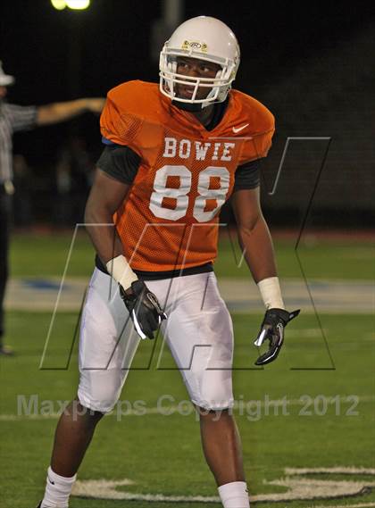 Thumbnail 1 in Lamar @ Bowie photogallery.