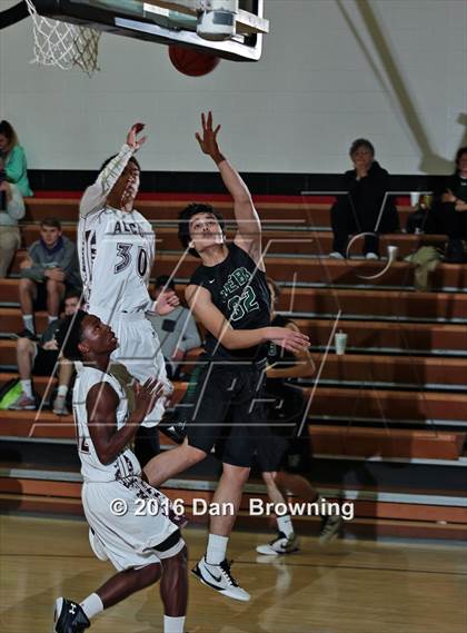 Thumbnail 2 in Alcoa vs Webb  (Renasant Bank Christmas Tournament) photogallery.
