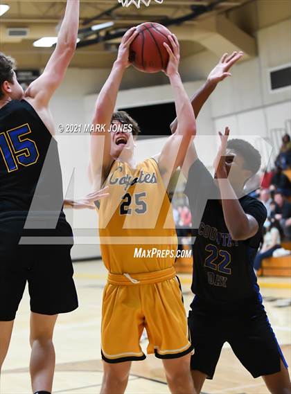 Thumbnail 2 in Phoenix Country Day vs. Arizona Lutheran Academy (Coyotes Basketball Invitational - Final) photogallery.