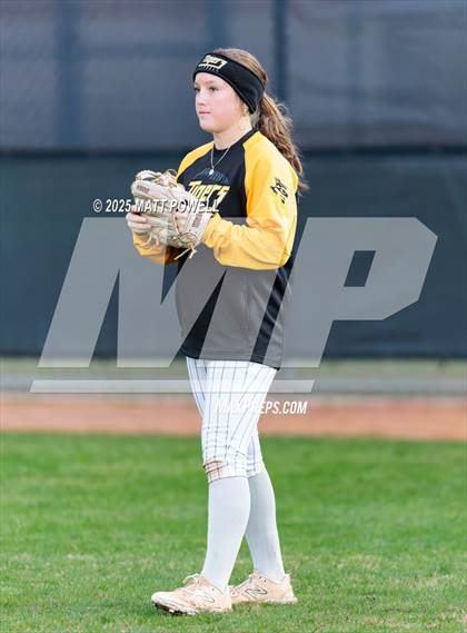 Thumbnail 2 in Sealy @ Tompkins (KISD Tournament) photogallery.
