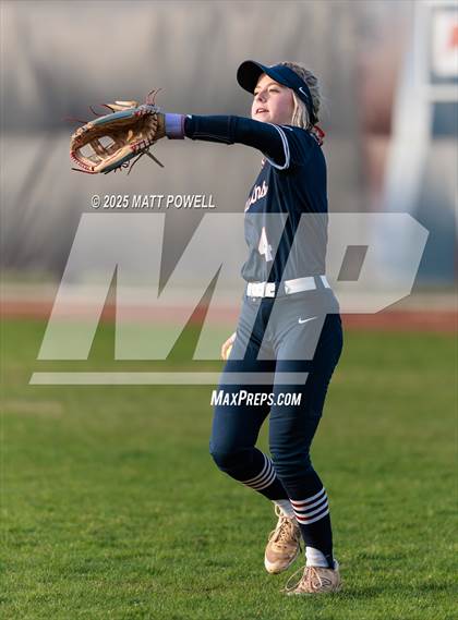 Thumbnail 3 in Sealy @ Tompkins (KISD Tournament) photogallery.