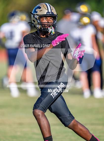 Thumbnail 2 in Allen Academy @ Northland Christian photogallery.