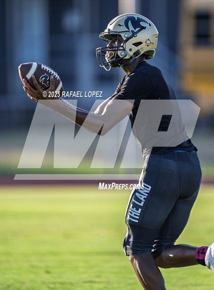 Thumbnail 2 in Allen Academy @ Northland Christian photogallery.