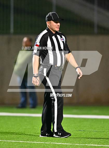 Thumbnail 3 in Edna vs. Franklin (UIL 3A D1 Semifinal) photogallery.