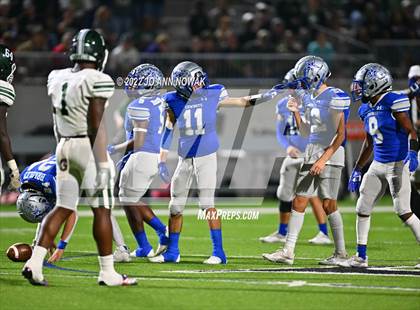 Thumbnail 2 in Edna vs. Franklin (UIL 3A D1 Semifinal) photogallery.