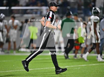 Thumbnail 3 in Edna vs. Franklin (UIL 3A D1 Semifinal) photogallery.