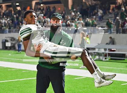 Thumbnail 3 in Edna vs. Franklin (UIL 3A D1 Semifinal) photogallery.