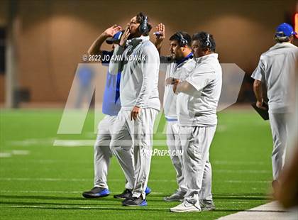 Thumbnail 3 in Edna vs. Franklin (UIL 3A D1 Semifinal) photogallery.