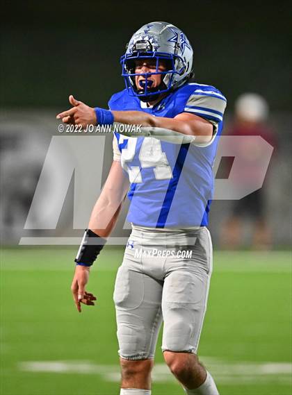 Thumbnail 3 in Edna vs. Franklin (UIL 3A D1 Semifinal) photogallery.