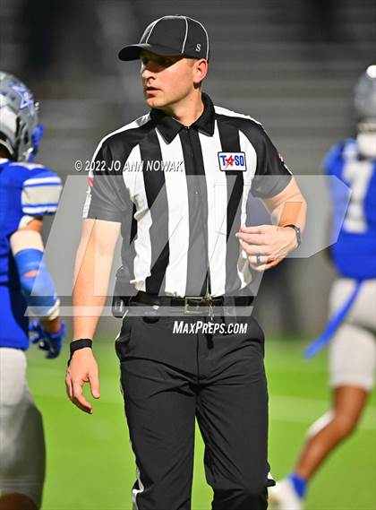 Thumbnail 3 in Edna vs. Franklin (UIL 3A D1 Semifinal) photogallery.