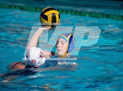 Thumbnail 2 in Santa Fe Christian vs. San Pasqual photogallery.