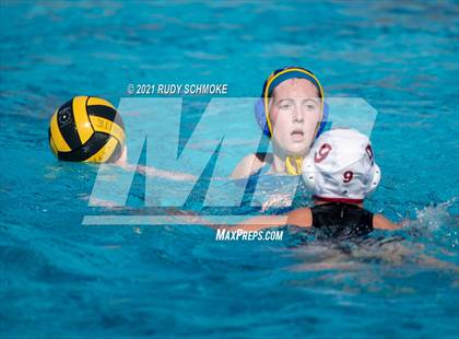 Thumbnail 1 in Santa Fe Christian vs. San Pasqual photogallery.