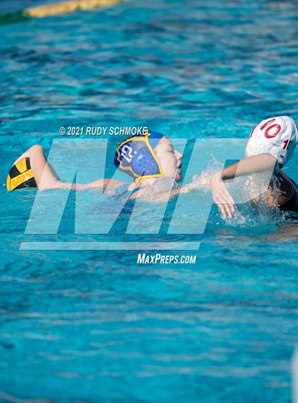 Thumbnail 2 in Santa Fe Christian vs. San Pasqual photogallery.
