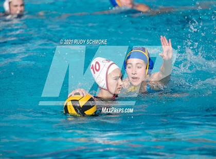 Thumbnail 2 in Santa Fe Christian vs. San Pasqual photogallery.