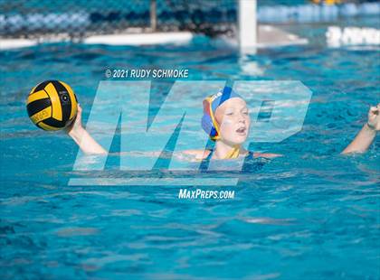 Thumbnail 2 in Santa Fe Christian vs. San Pasqual photogallery.