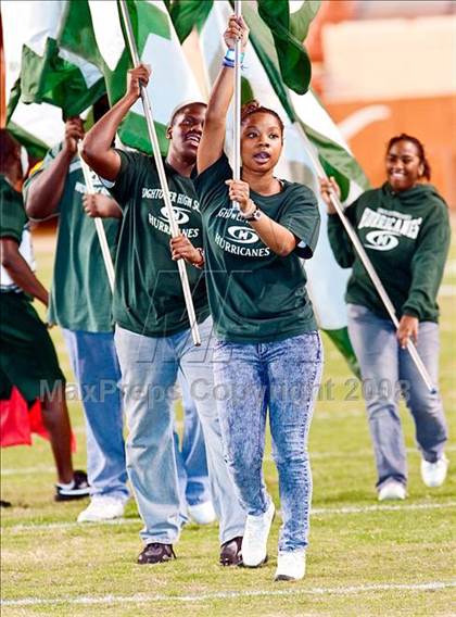Thumbnail 2 in Clark vs. Hightower (Texas 5A D1 Semifinals) photogallery.
