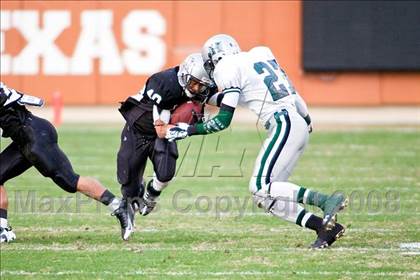 Thumbnail 2 in Clark vs. Hightower (Texas 5A D1 Semifinals) photogallery.