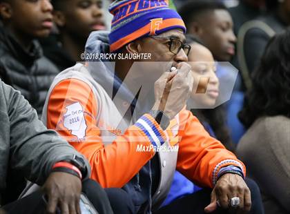 Thumbnail 2 in East St. Louis vs. Vashon photogallery.