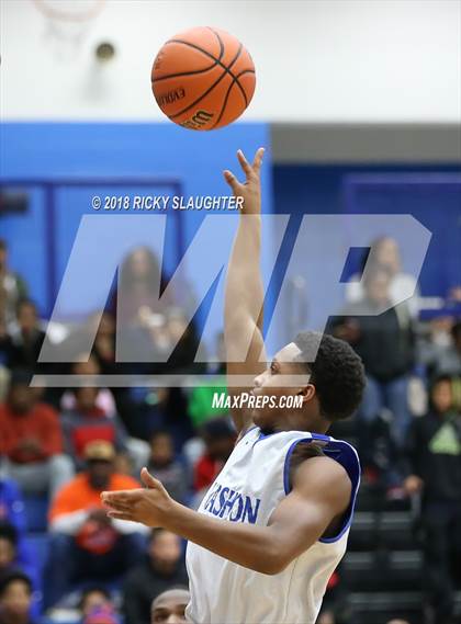 Thumbnail 3 in East St. Louis vs. Vashon photogallery.
